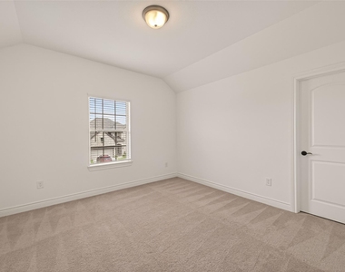 7319 Woodlark Ridge Drive - Photo Thumbnail 25