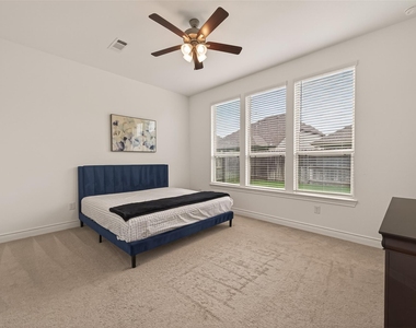 7319 Woodlark Ridge Drive - Photo Thumbnail 34