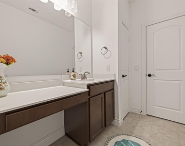 7319 Woodlark Ridge Drive - Photo Thumbnail 27