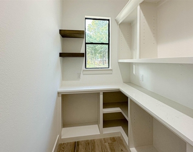 31 Road 6609 - Photo Thumbnail 12