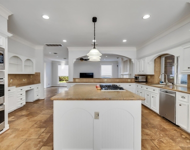 4807 Andover Street - Photo Thumbnail 12