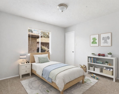 7310 Maple Walk Drive - Photo Thumbnail 15