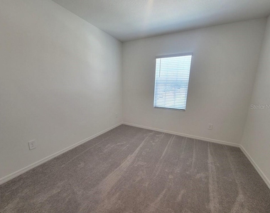 3328 Lapis Lake Drive - Photo Thumbnail 17