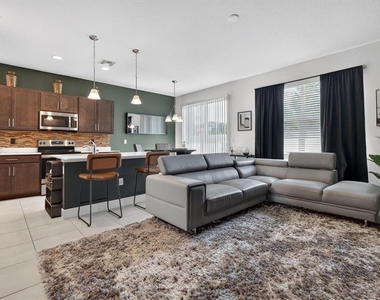 1363 Captiva Cove - Photo Thumbnail 9