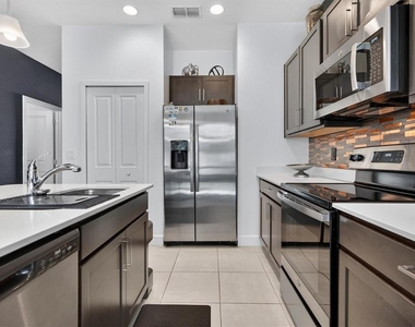 1363 Captiva Cove - Photo Thumbnail 16