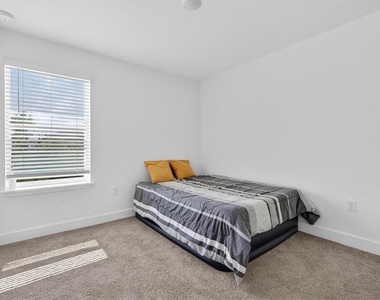 1363 Captiva Cove - Photo Thumbnail 24