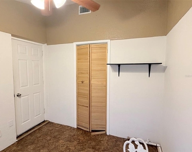5541 Lown Street N - Photo Thumbnail 21