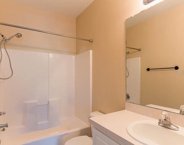 5879 Fishhawk Ridge Drive - Photo Thumbnail 8