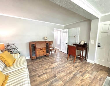 3806 6th Avenue N - Photo Thumbnail 16