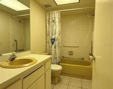 3832 Teeside Drive - Photo Thumbnail 14