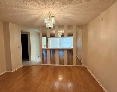 3832 Teeside Drive - Photo Thumbnail 1