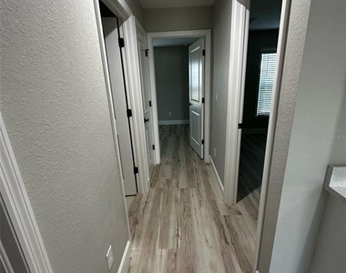 1501 Nw 4th Street - Photo Thumbnail 5