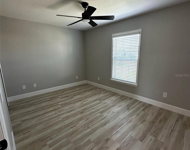 1501 Nw 4th Street - Photo Thumbnail 15