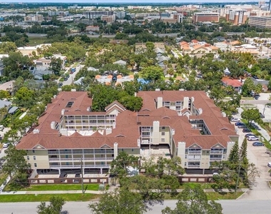 1000 W Horatio Street - Photo Thumbnail 29
