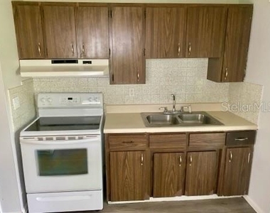 4808 20th Street - Photo Thumbnail 5