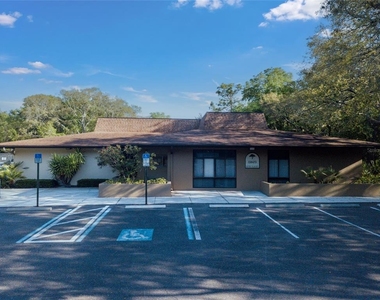 11720 Raintree Village Boulevard - Photo Thumbnail 27