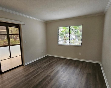 11720 Raintree Village Boulevard - Photo Thumbnail 13