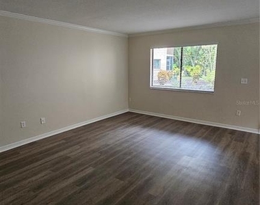 11720 Raintree Village Boulevard - Photo Thumbnail 10