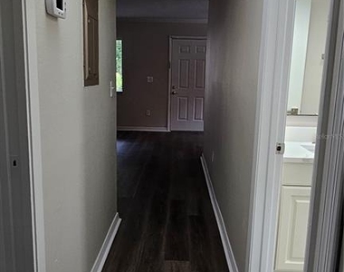 11720 Raintree Village Boulevard - Photo Thumbnail 8