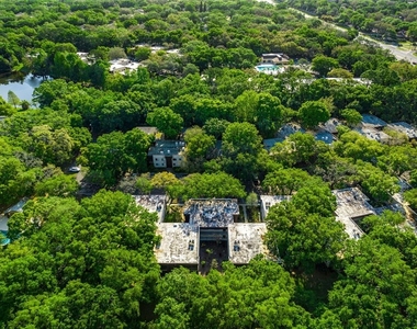 11720 Raintree Village Boulevard - Photo Thumbnail 22
