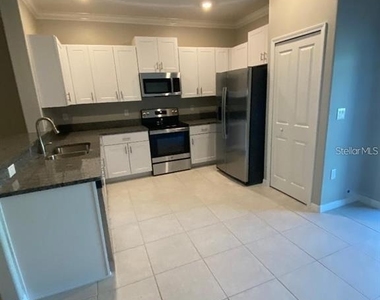 2179 Azure View Way - Photo Thumbnail 5