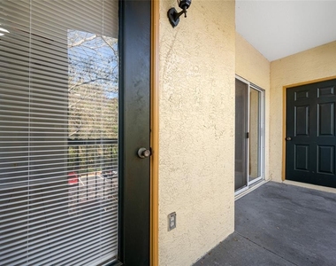5612 Pinnacle Heights Circle - Photo Thumbnail 23