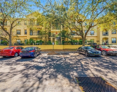 5612 Pinnacle Heights Circle - Photo Thumbnail 1