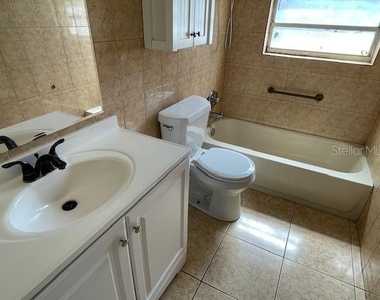 3706 E Shadowlawn Avenue - Photo Thumbnail 8