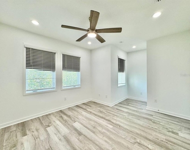 2108 E 22nd Avenue - Photo Thumbnail 21