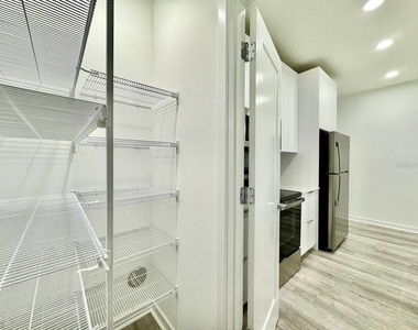 2108 E 22nd Avenue - Photo Thumbnail 10