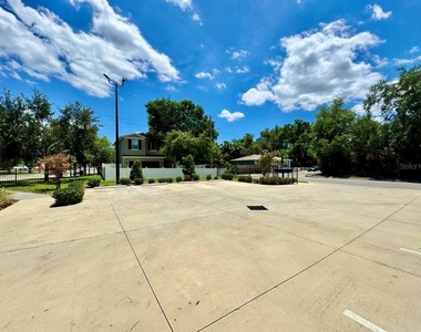 2108 E 22nd Avenue - Photo Thumbnail 28