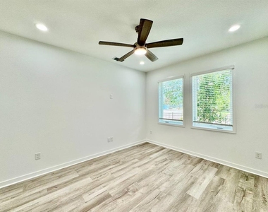 2108 E 22nd Avenue - Photo Thumbnail 5