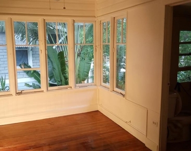750 7th Avenue N - Photo Thumbnail 2