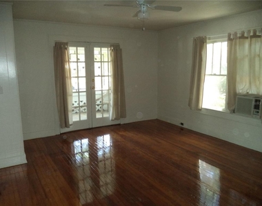 750 7th Avenue N - Photo Thumbnail 1