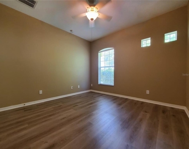 644 Chesney Drive - Photo Thumbnail 7