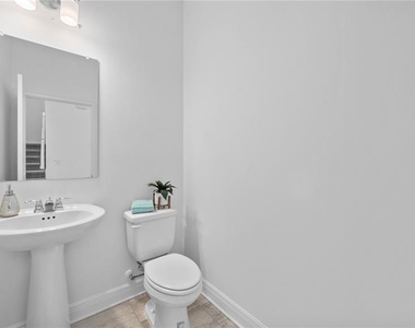 1156 37th Avenue N - Photo Thumbnail 5