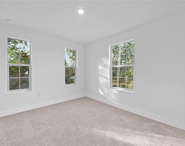 1156 37th Avenue N - Photo Thumbnail 25