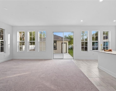 1156 37th Avenue N - Photo Thumbnail 6