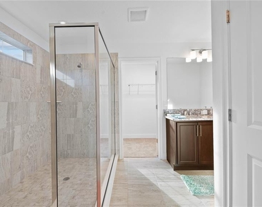 1156 37th Avenue N - Photo Thumbnail 30