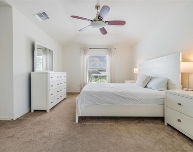 8219 Canterbury Lake Boulevard - Photo Thumbnail 25