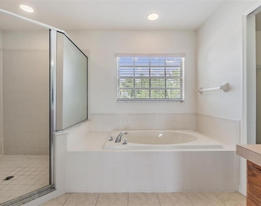 8219 Canterbury Lake Boulevard - Photo Thumbnail 23