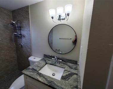 107 W Clay Avenue - Photo Thumbnail 7