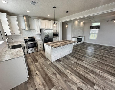 34652 Blue Starling Street - Photo Thumbnail 9