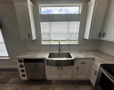 34652 Blue Starling Street - Photo Thumbnail 10