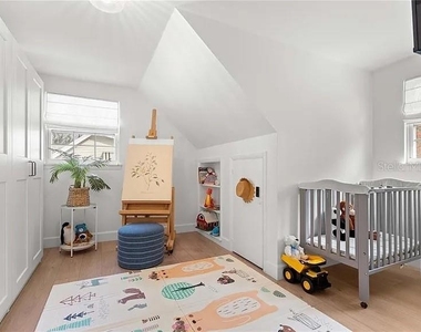 8067 123rd Street - Photo Thumbnail 35