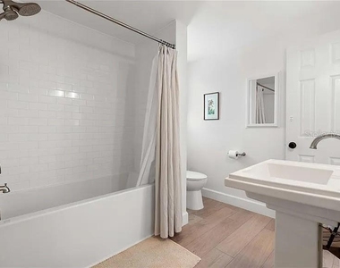 8067 123rd Street - Photo Thumbnail 33