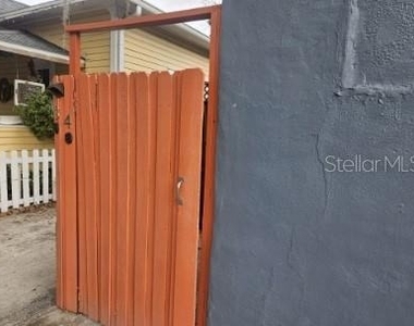 655 7th Avenue N - Photo Thumbnail 1