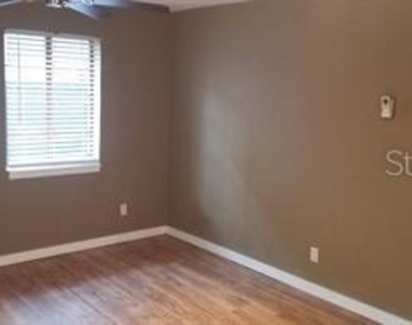 655 7th Avenue N - Photo Thumbnail 3