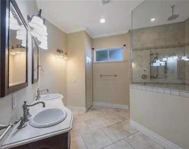 736 Pruitt Drive - Photo Thumbnail 23
