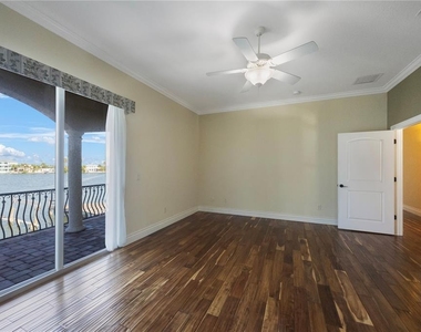736 Pruitt Drive - Photo Thumbnail 17